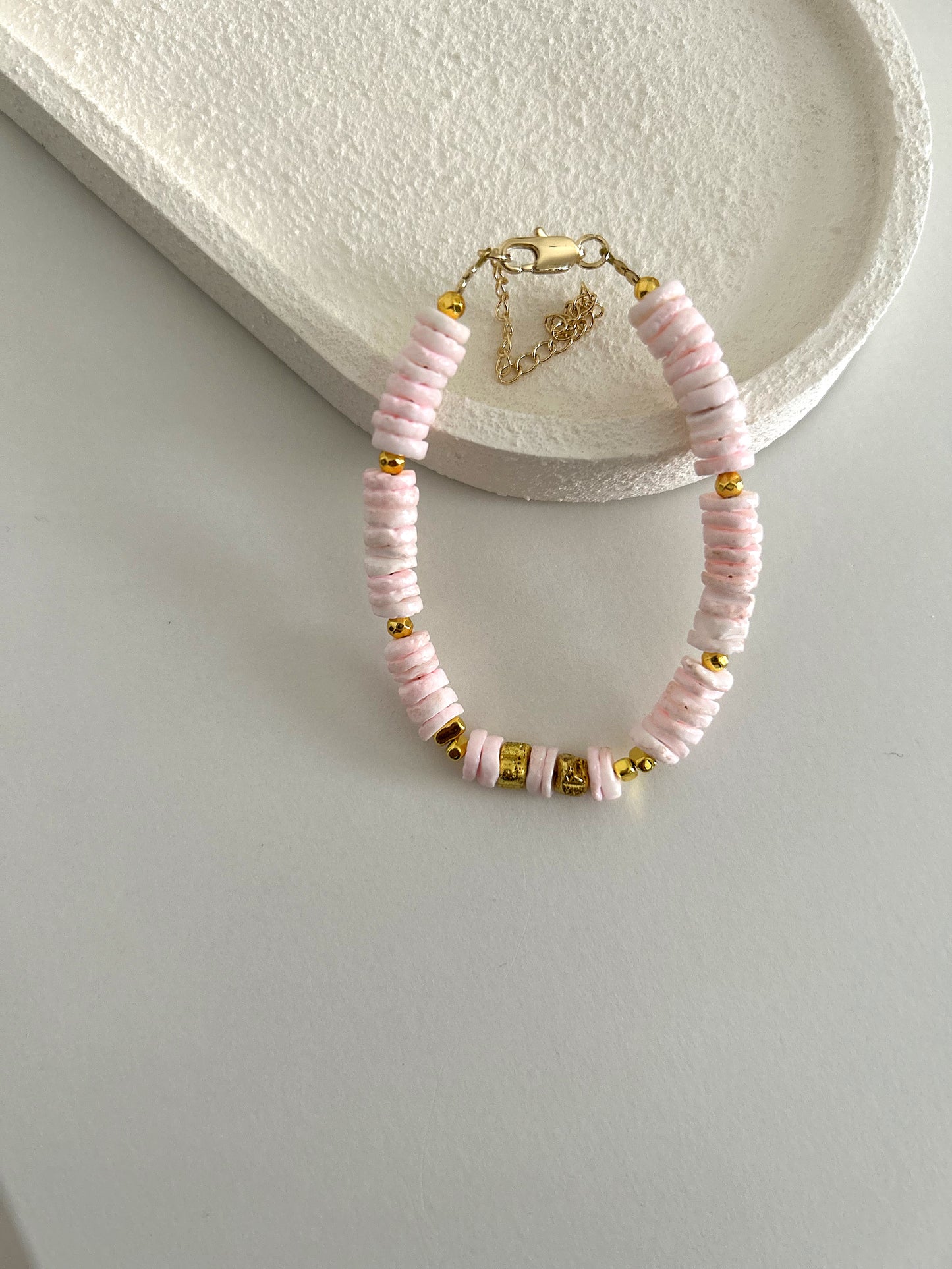 Pinky beaded bracelet